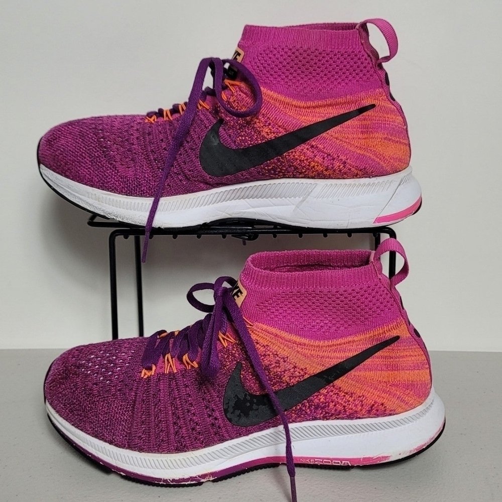 NIKE PEGASUS ALL OUT FLYKNIT MAX GS
 YOUTH GIRLS
 Sz 4Y
 PINK